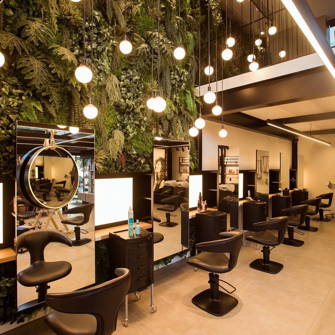 Salão de Beleza Alto Padrão À Venda em Santo André  - Negócio Altamente Lucrativo  